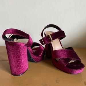 Mossimo Block Heel Velvet